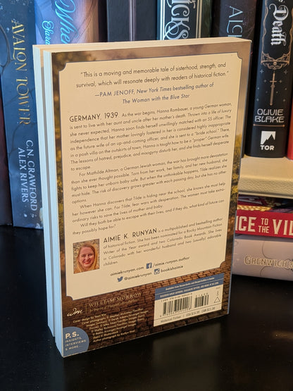 The Time Traveler's Wife by Audrey Niffenegger